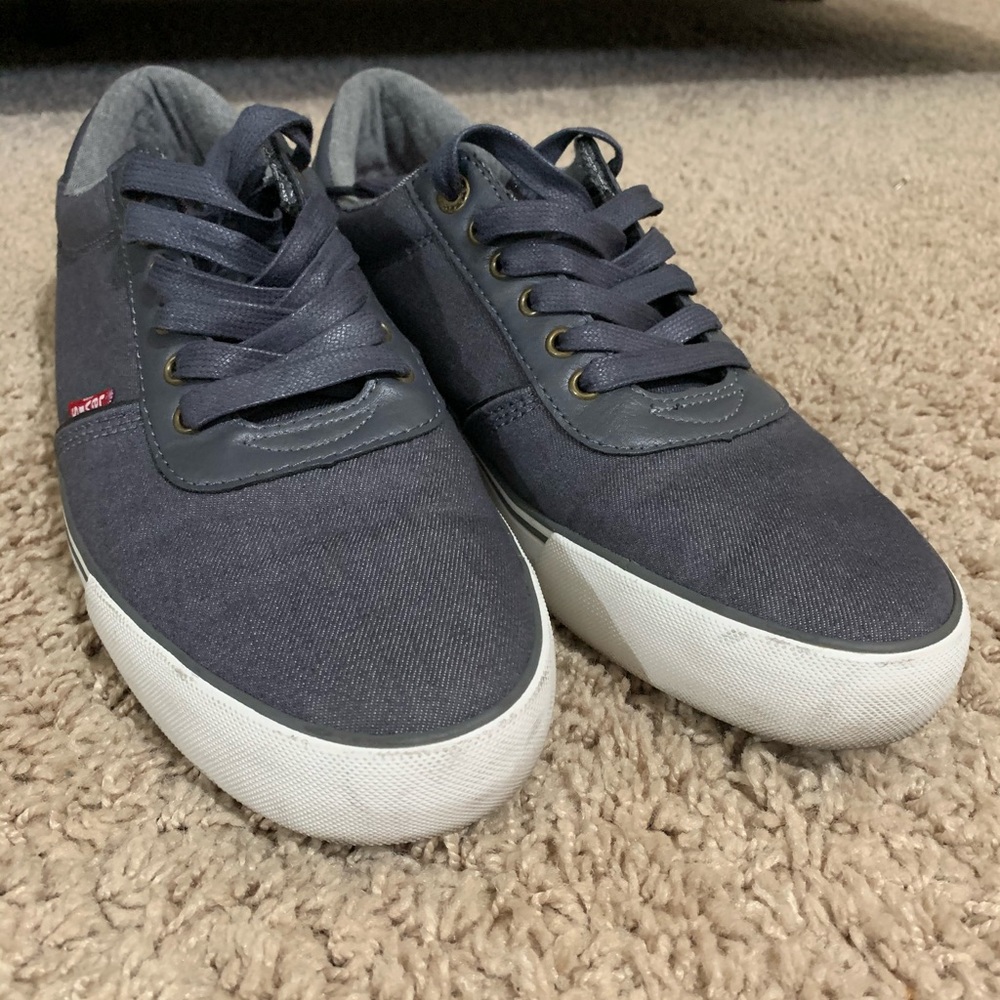 Levi's shoes
